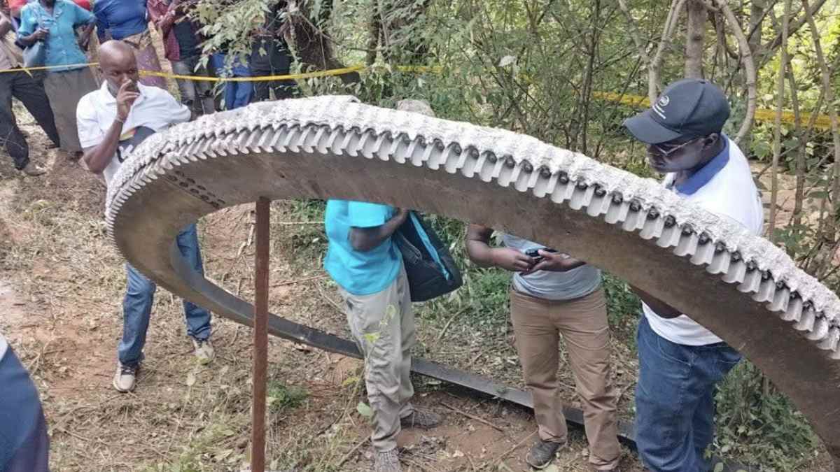 Un anillo metálico de 500 kg procedente de un cohete impacta en Kenia