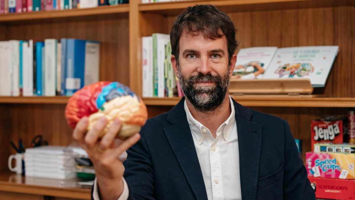 Rafa Guerrero, psicólogo: “Permitir errores es clave para el desarrollo emocional de los niños”