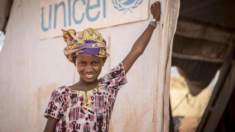 Hamsatou Bolly fue atacada por hombres armados con solo doce años. Foto: UNICEF Hamsatou Bolly fue atacada por hombres armados con solo doce años. Foto: UNICEF