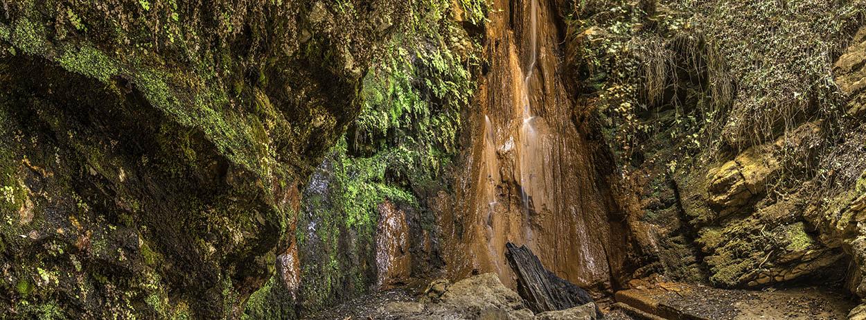 La Fuente Agria y El Chorrerón de Pórtugos son unos de los lugares más visitados de la Alpujarra