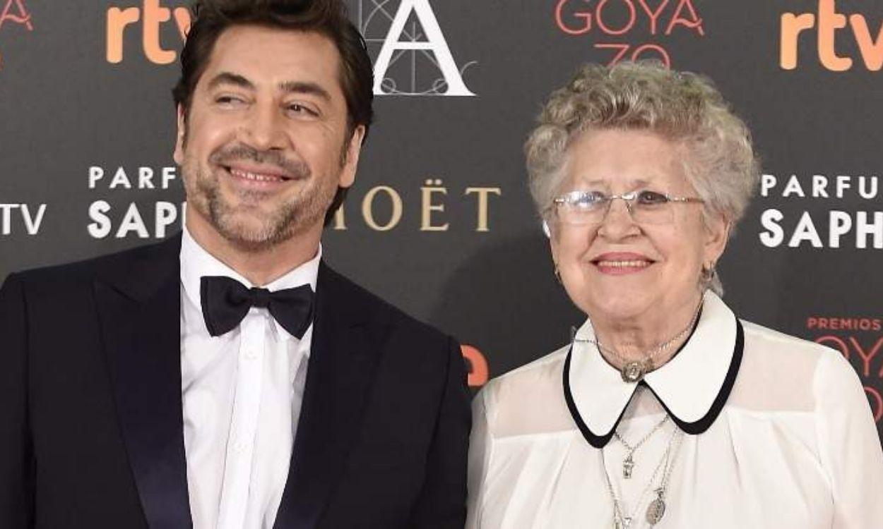 Javier Bardem y Pilar Bardem en una gala de los Goya