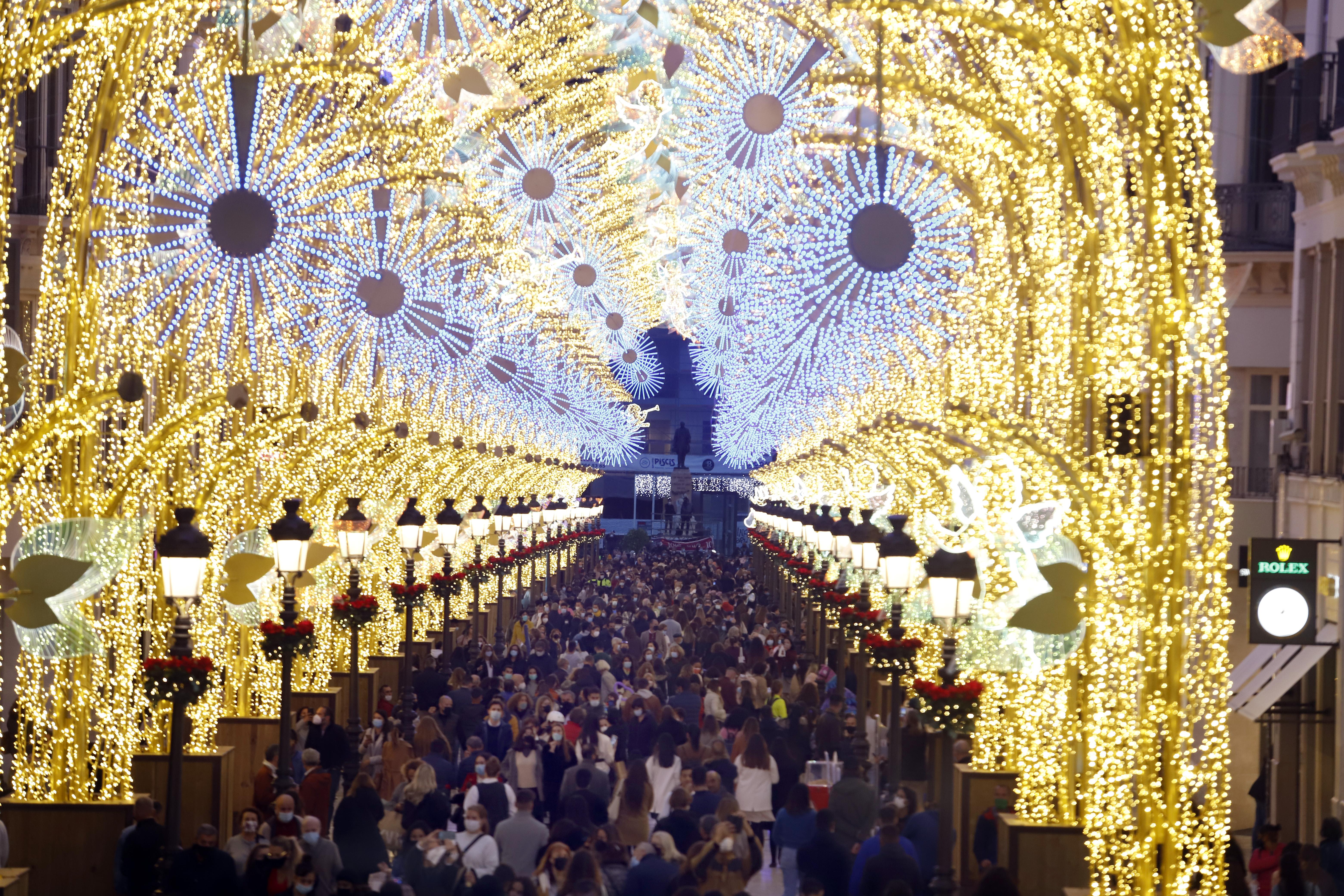 Inauguración de las luces navideñas en la céntrica calle Larios de Málaga.