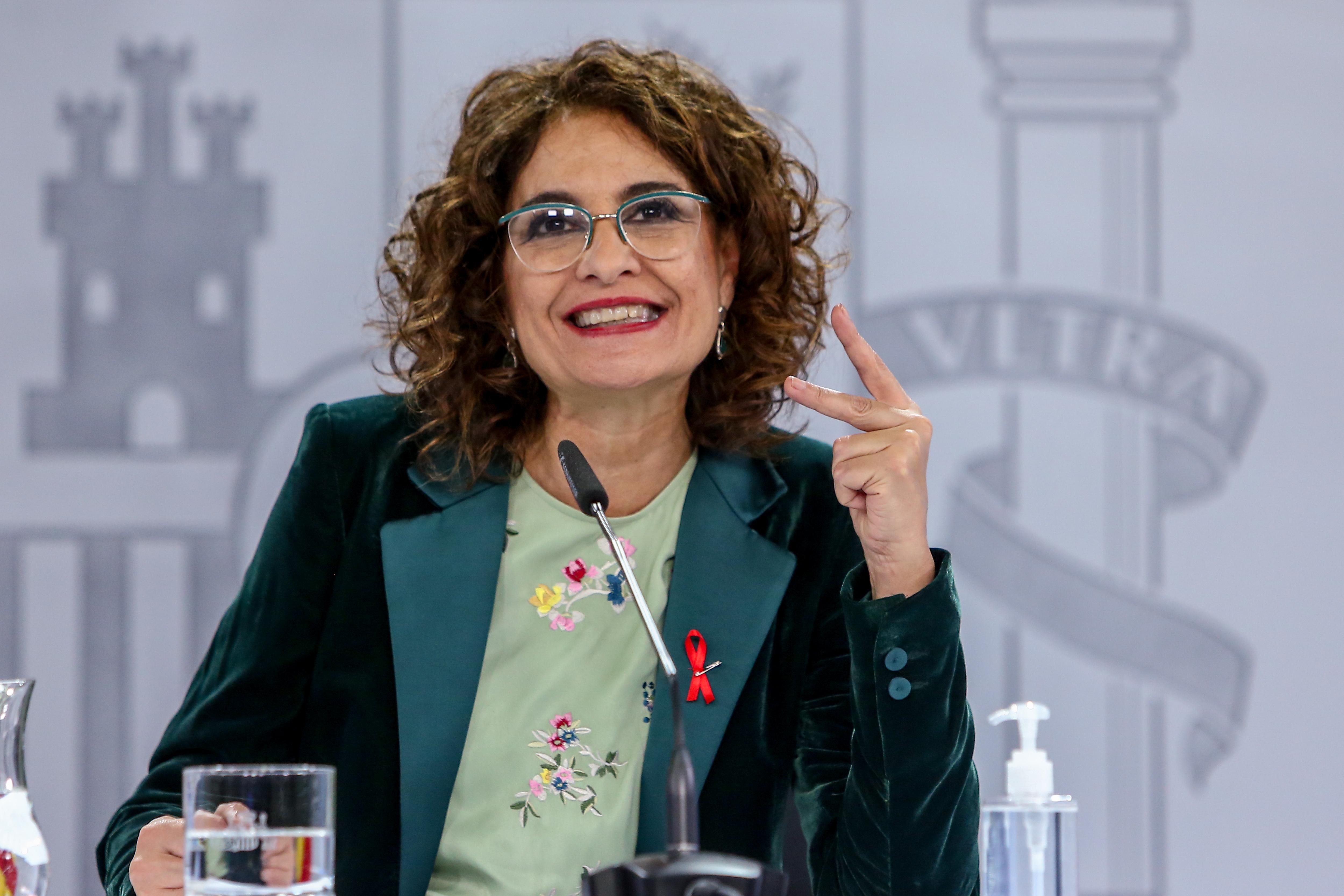 La ministra portavoz y de Hacienda, María Jesús Montero, comparece en rueda de prensa tras el Consejo de Ministros celebrado en Moncloa 