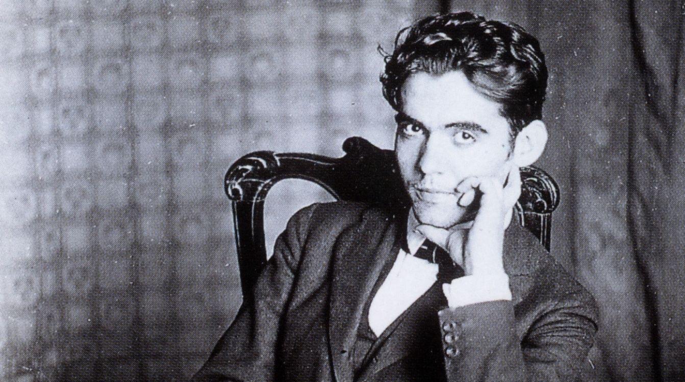 La personalidad fascinante de Federico Lorca, además de las tres rutas lorquianas,  pobló toda la geografía de Granada desde la Alpujarra a Guadix