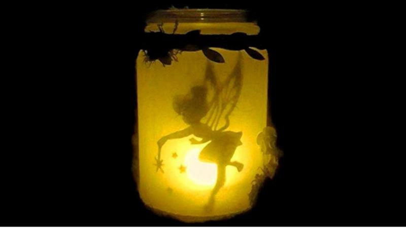 Campanilla en tarro luminoso