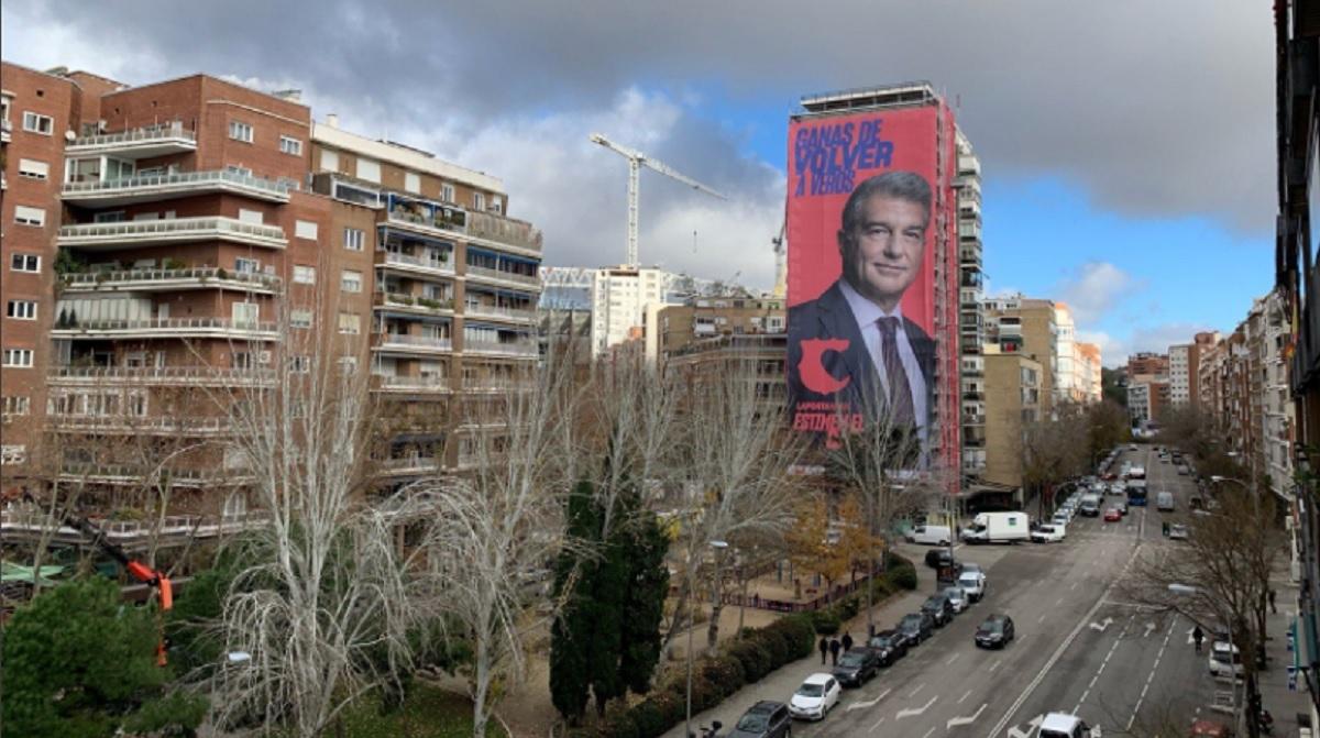 Pancarta gigante de Joan Laporta en el Paseo de la Habana, en Madrid. Fuente Twitter