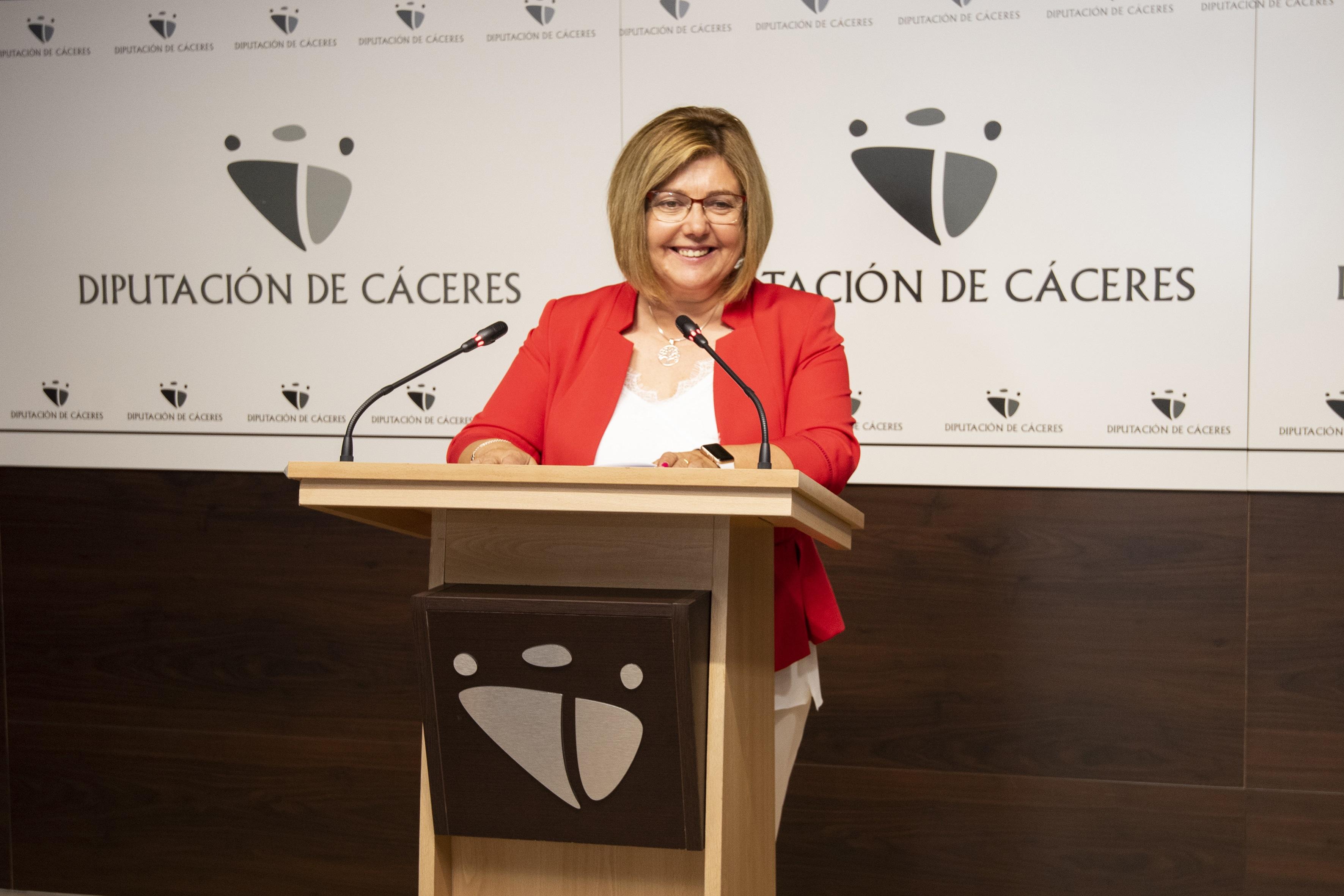 Muere la presidenta de la Diputación de Cáceres, la socialista Rosario Cordero
