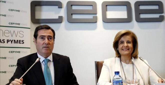 Fátima Báñez con el Presidente de la CEOE