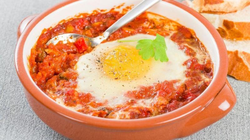 Huevos a la flamenca, plato típico de Sevilla