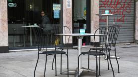 Un mesa vacía en una terraza en Castilla y León. Fuente: Europa Press.