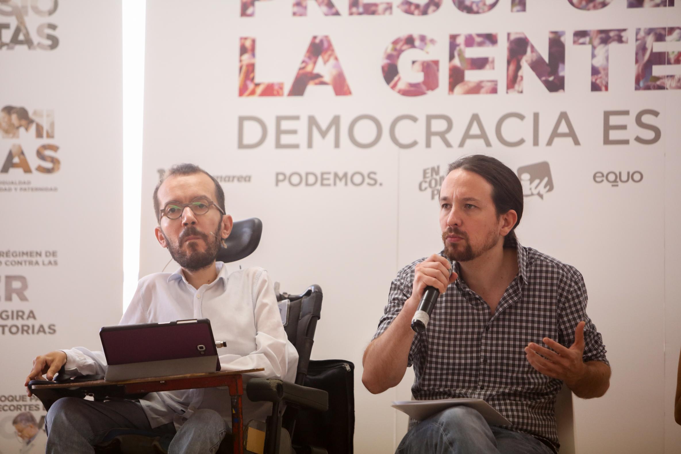 Podemos deja claro que el asalto al Capitolio es el fruto de "discursos antidemocráticos e incendiarios de la ultraderecha". EP