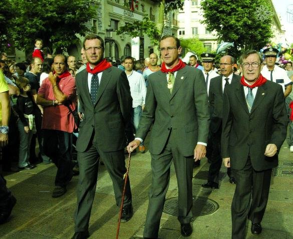 El Tribunal de Cuentas condena al ministro Alonso y al actual alcalde de Vitoria a pagar 496.000 euros por irregularidades