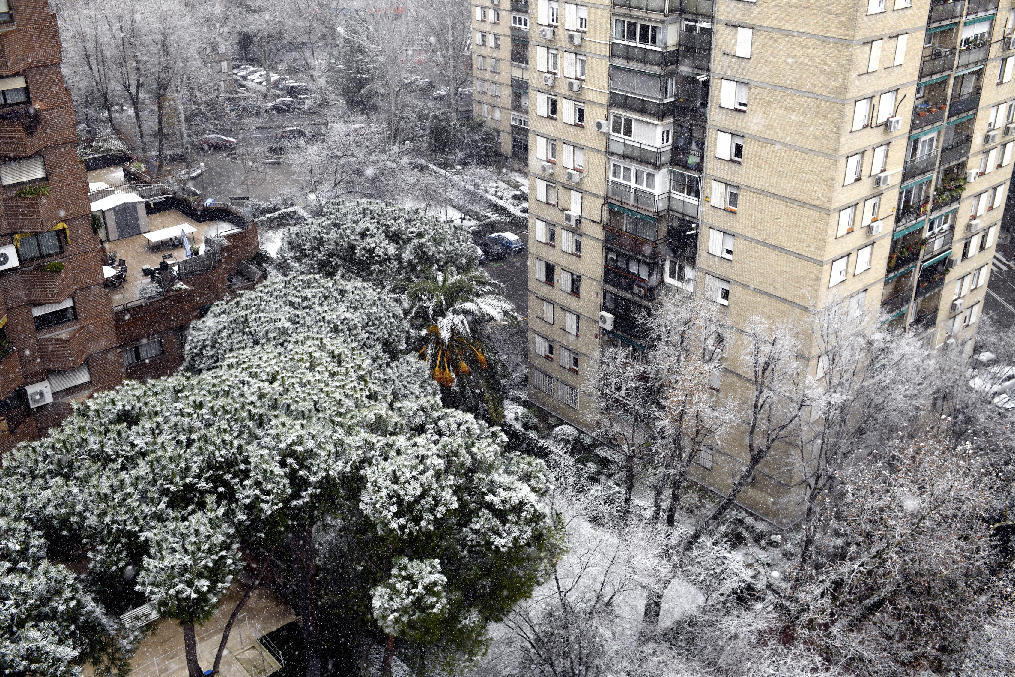 Nieve en la capital tras el paso de la borrasca Filomena.