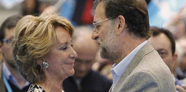Rajoy y Aguirre, a la gresca: la candidata avisa de que no renunciará a presidir el PP madrileño