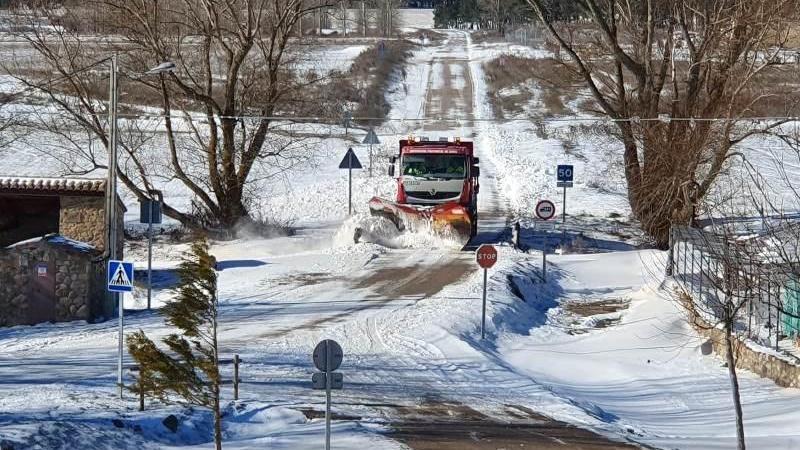 Los trabajadores de la Diputación de Soria han atendido más de una veintena de auxilios por la nieve