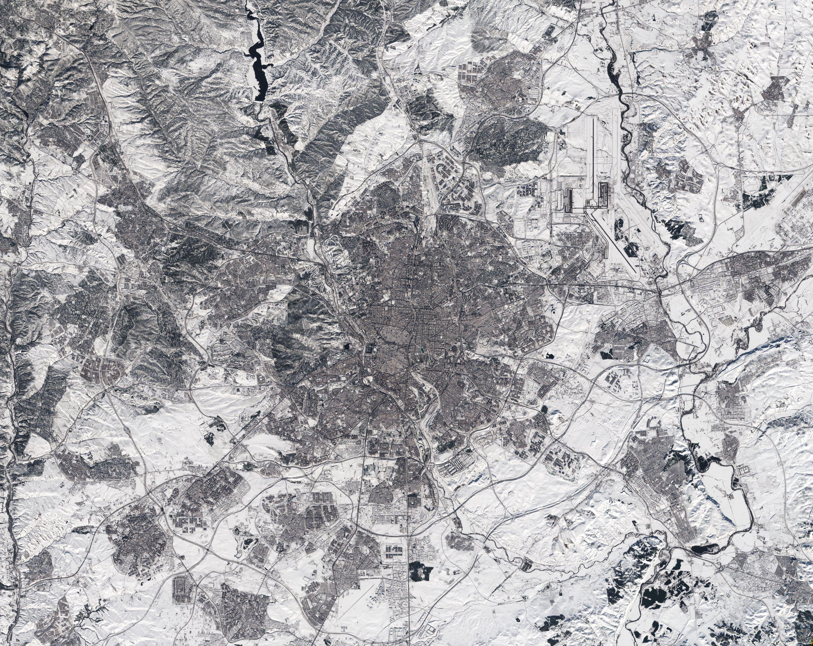 Madrid nevada, fotografiada por el Sentinnel-2. Imagen: Agencia Espacial Europea