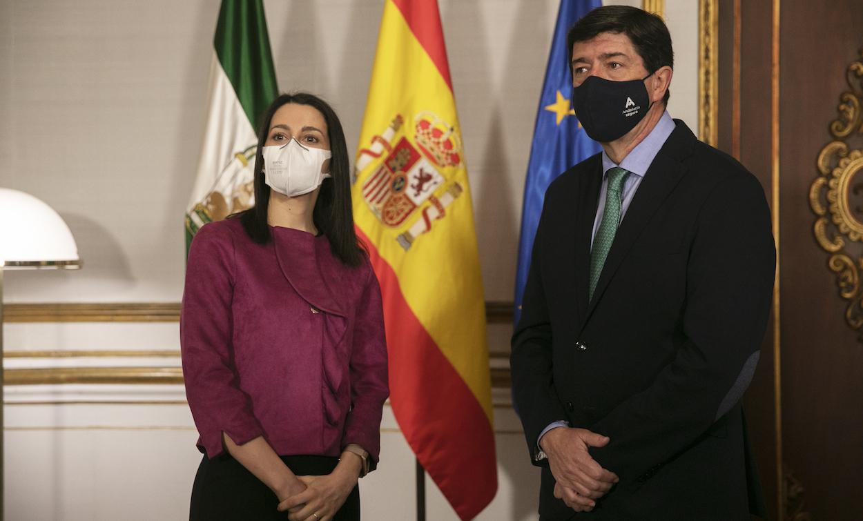 a presidenta de Cs, Inés Arrimadas, junto al vicepresidente de la Junta, Juan Marín. MARÍA JOSÉ LÓPEZ/EP