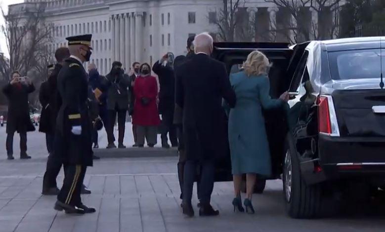 Joe Biden abandona el Capitolio