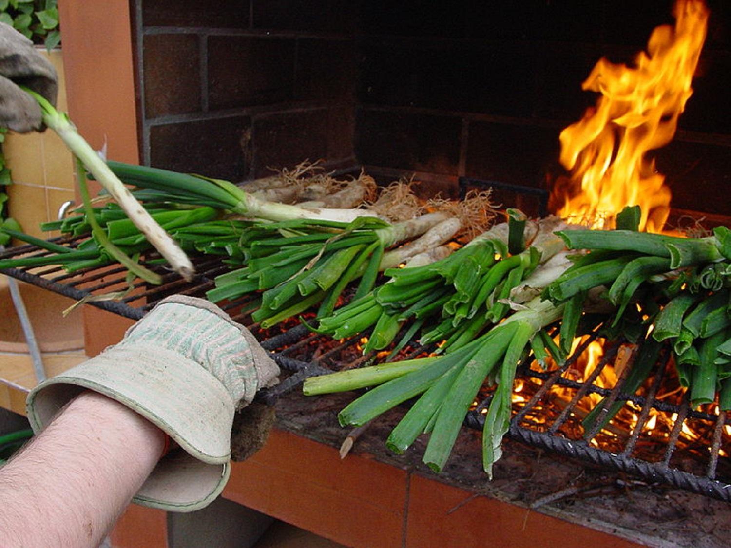 ¿Dónde puedo comer calçots en Madrid? Aquí te contamos los mejores sitios