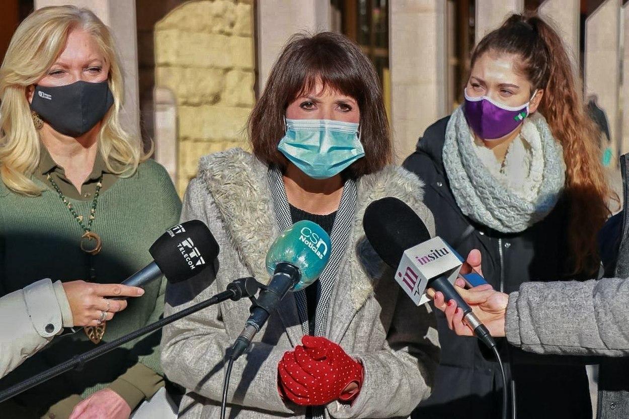 Martina Velarde, en una atención a los medios.