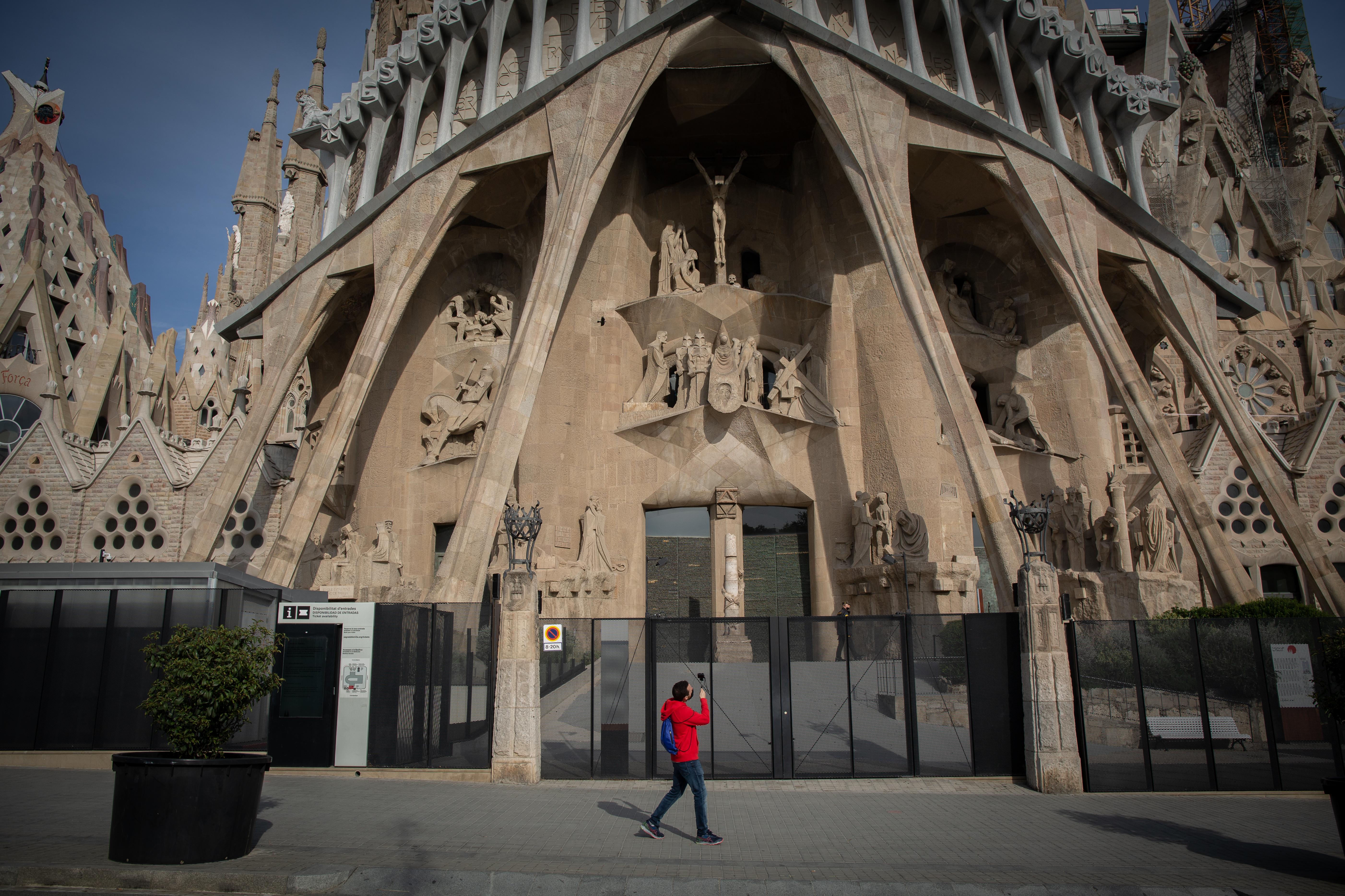 Barcelona propone prohibir el alquiler de habitaciones turísticas. Europa Press