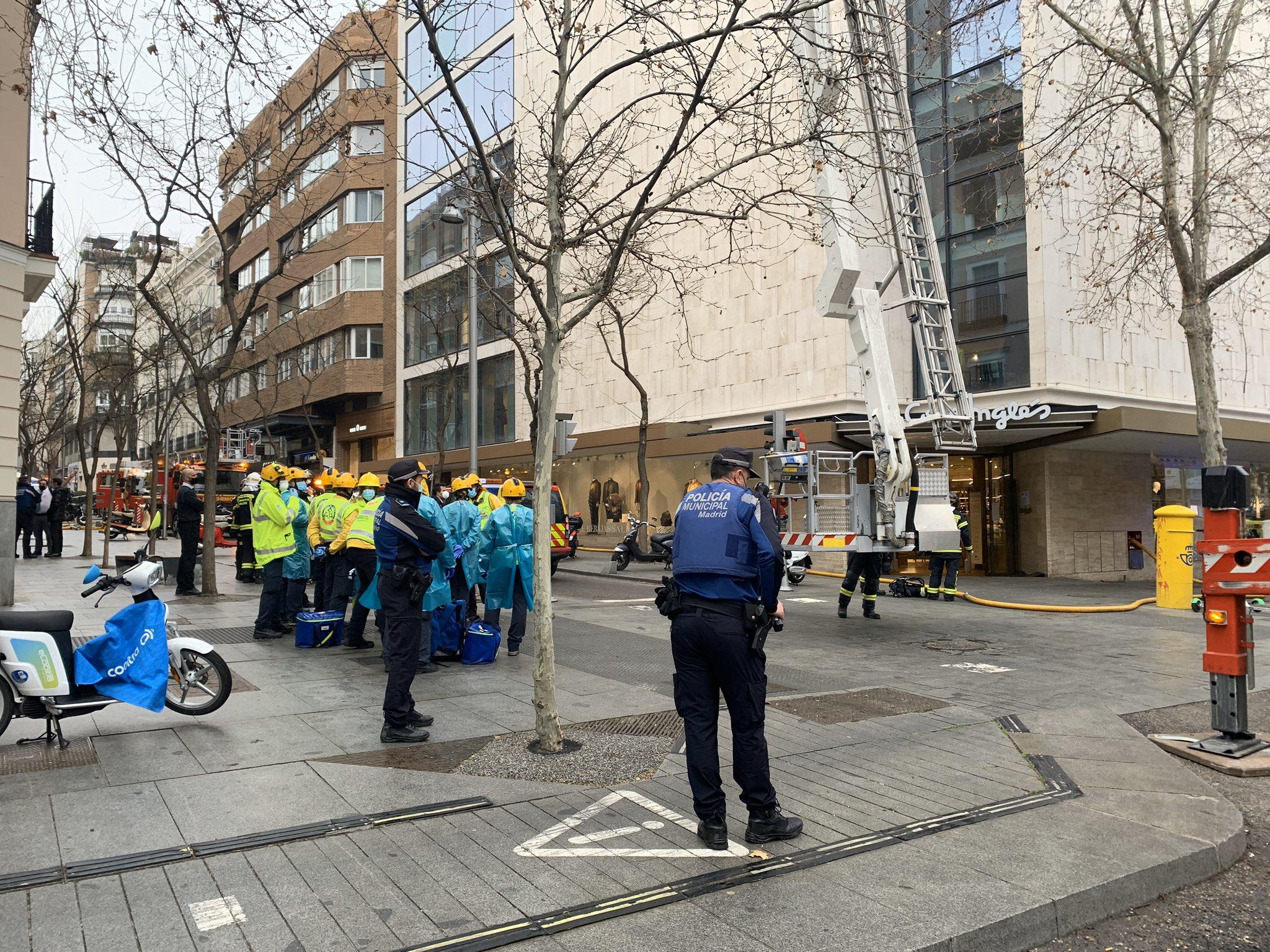 Incendio en el Corte Inglés de Serrano. Emergencias Madrid