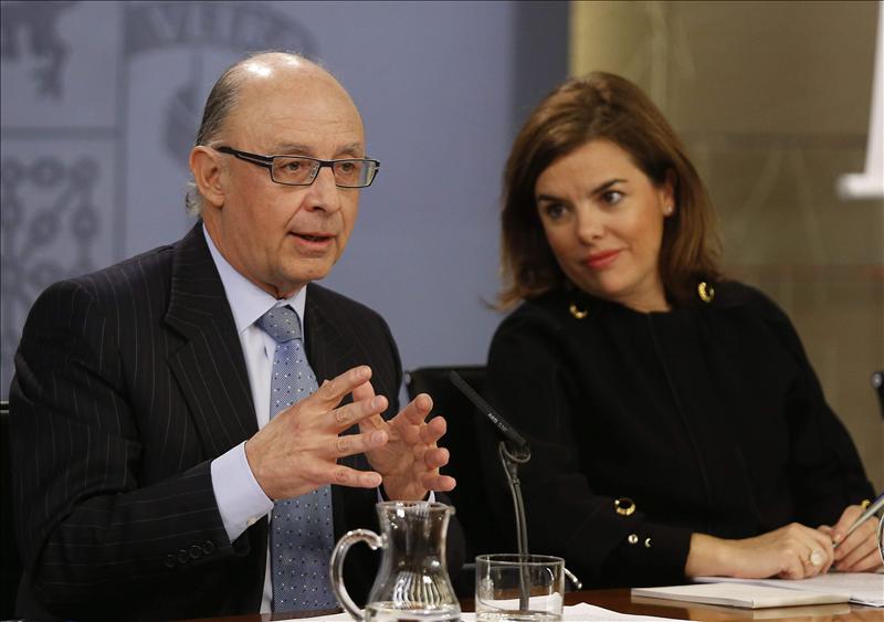 Montoro elude 'la inspección': "No hay empresa de Montoro", dice, y defiende 'las puertas giratorias' 