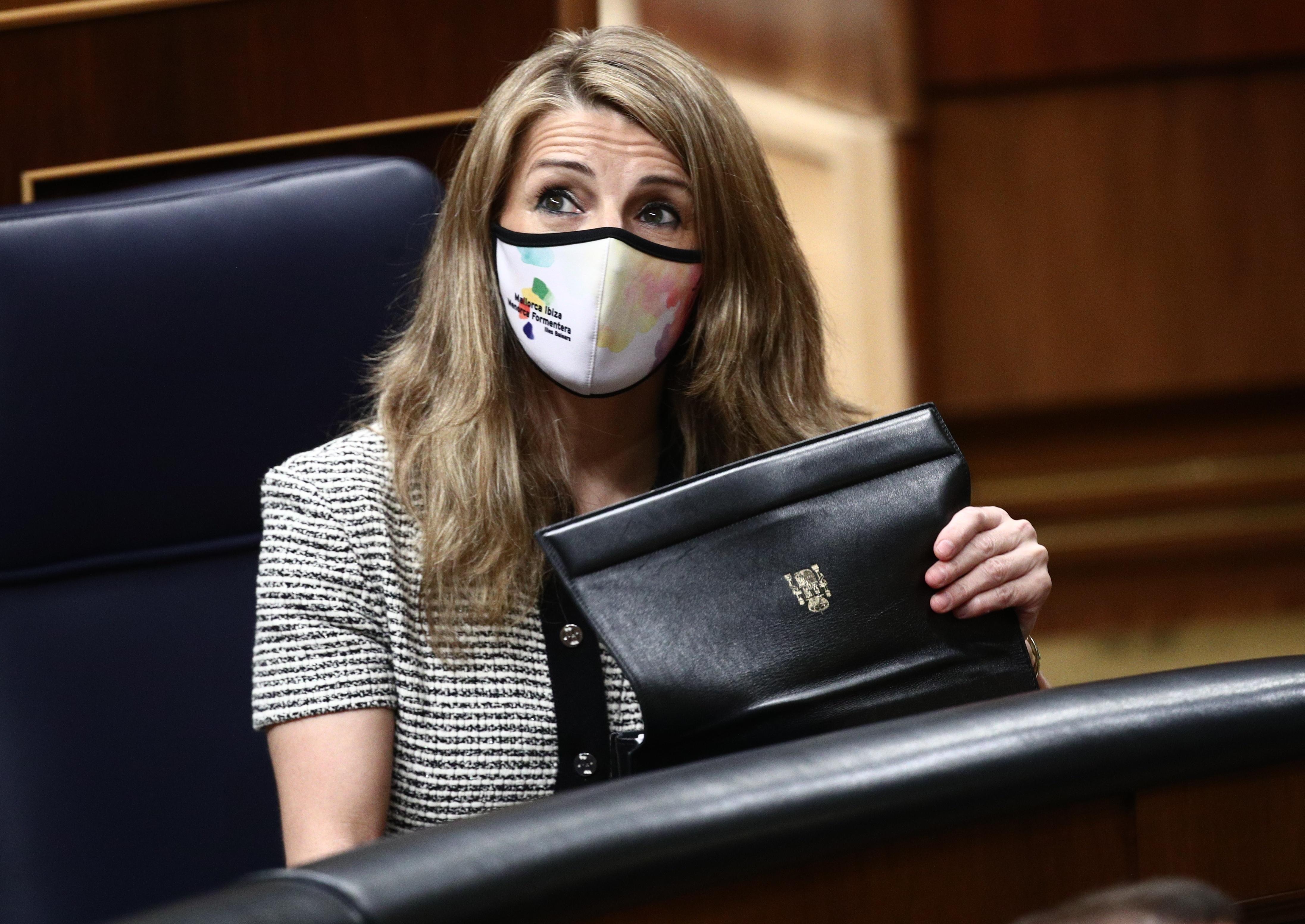 La ministra de Trabajo, Yolanda Díaz, en el Congreso de los Diputados. EP