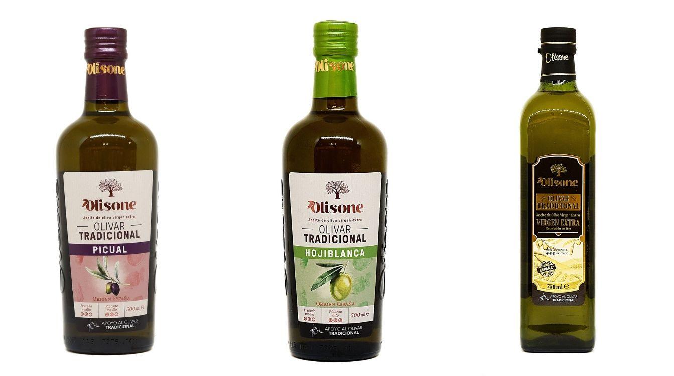 Bajo la denominación AOVE de Olivar Tradicional, la cadena de supermercados comercializará una selección de aceites de tres variedadesPicual (500ml), Hojiblanca (500ml) y Coupage (750ml), todos ellos embotellados e