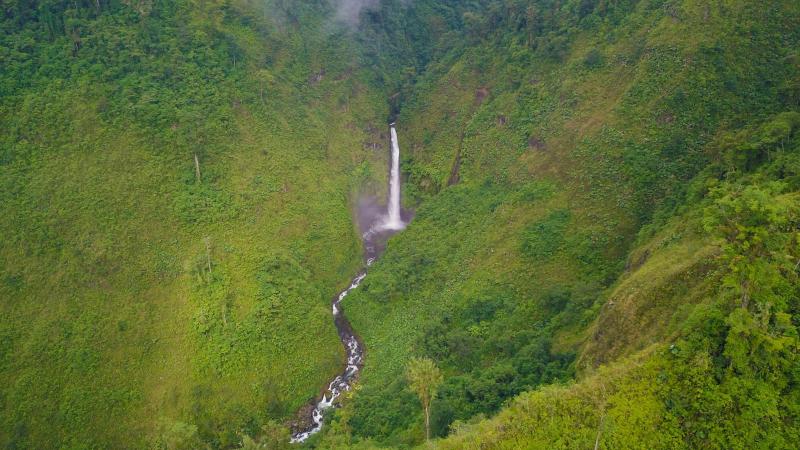 Cascada, Costa Rica. Fuente: Unsplash Cascada, Costa Rica. Fuente: Unsplash