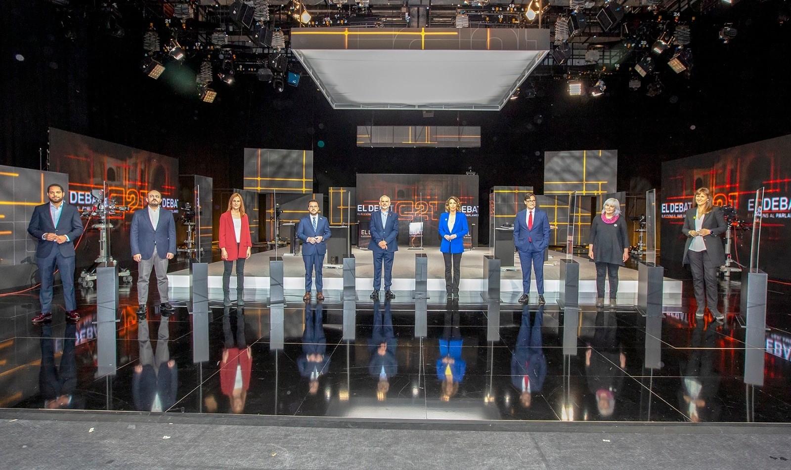 Los nueve candidatos al Parlament en la previa del debate de TV3. Europa Press.