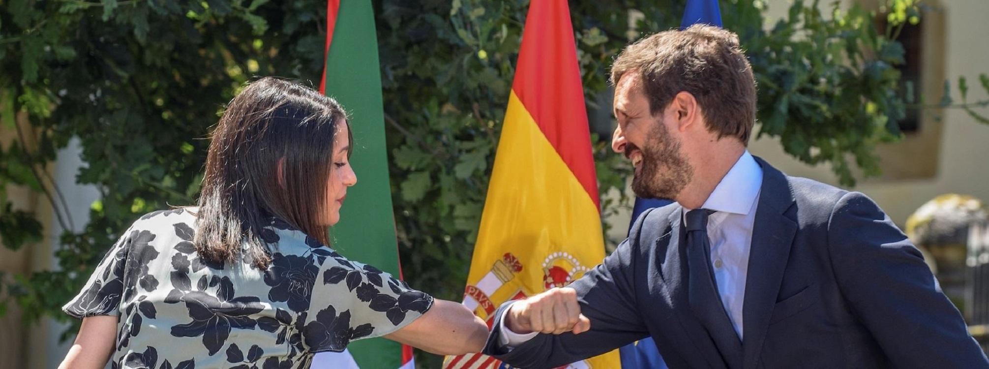 Archivo / La presidenta de Ciudadanos, Inés Arrimadas; y el presidente del Partido Popular, Pablo Casado. EP