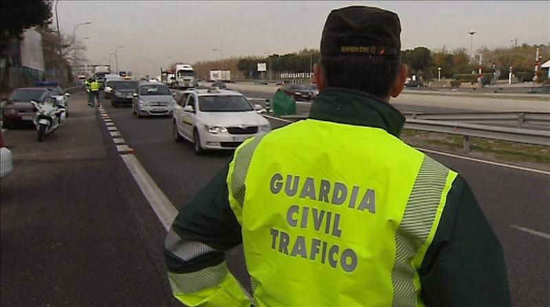 La Guardia Civil 'castigará' a los agentes que no multen lo suficiente quitándoles un complemento salarial