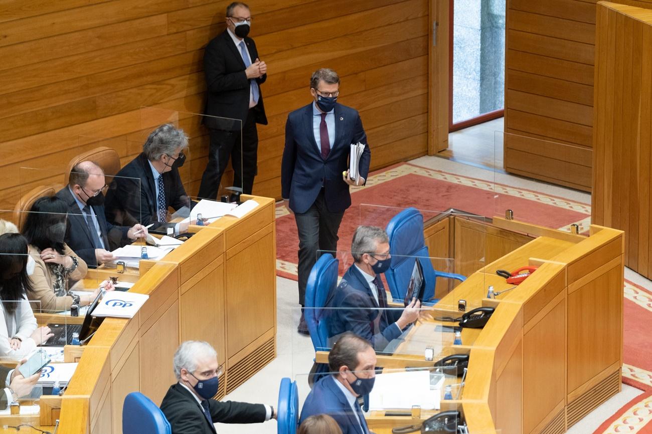 Alberto Núñez Feijóo, presidente de la Xunta, ayer en el Parlamento gallego (Foto: Europa Press).