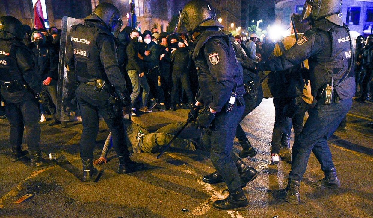 Disturbios durante las protestas por la condena de Pablo Hásel.