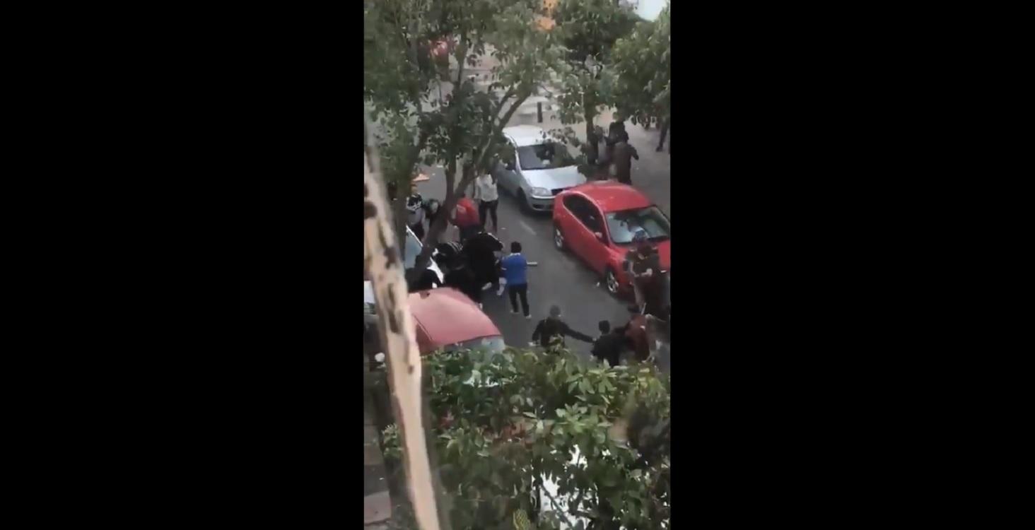 Muere un hombre apuñalado en una reyerta en Sevilla. Twitter