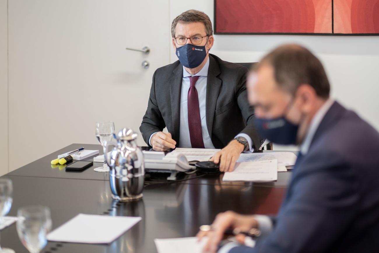 Alberto Núñez Feijóo, presidente de la Xunta, durante la reunión telemática de hoy del Comité clínico previa al anuncio de las nuevas medidas (Foto: Europa Press).