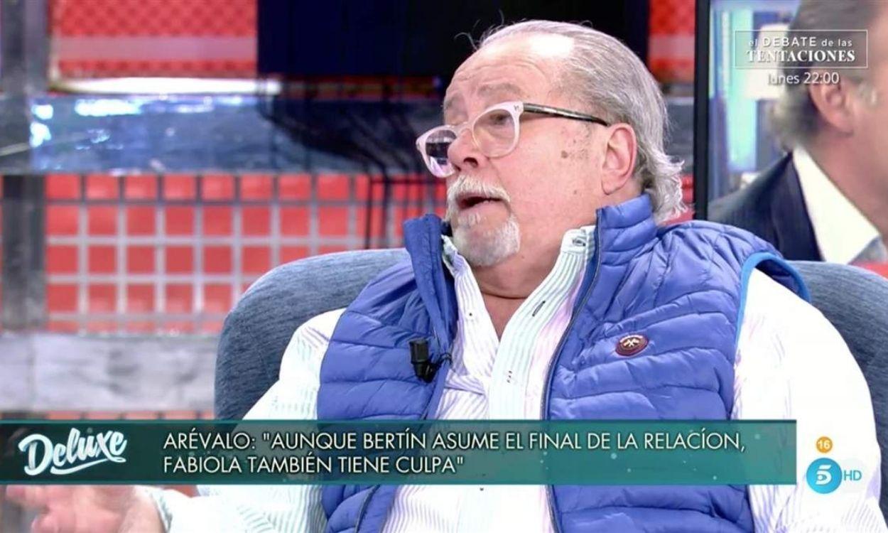 Arévalo en el plató de 'Sálvame Deluxe'.