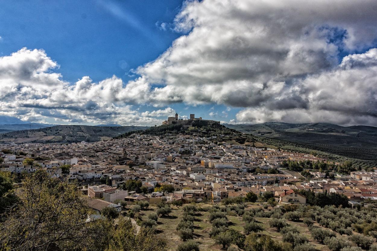 Alcalá La Real, un pueblo andaluz para visitar en el Día de Andalucía. Lagloriabendita