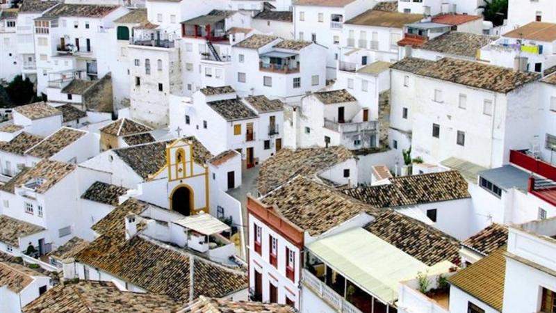 Setenil de las Bodegas, un pueblo blanco para visitar en Cádiz Setenil de las Bodegas, un pueblo blanco para visitar en Cádiz