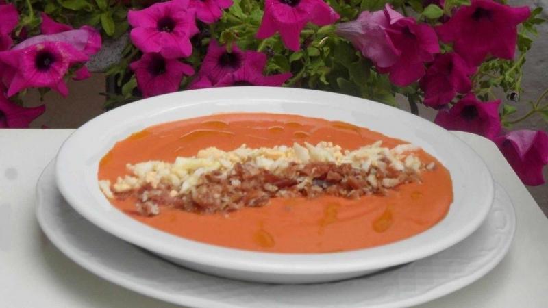 El salmorejo es una receta tradicional de Córdoba. Europa Press