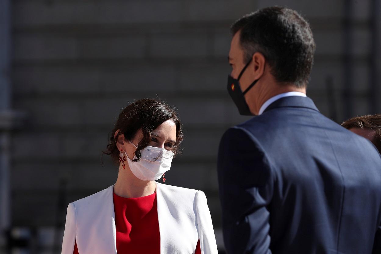 La presidenta de la Comunidad de Madrid, Isabel Díaz Ayuso, y el presidente del Gobierno, Pedro Sánchez