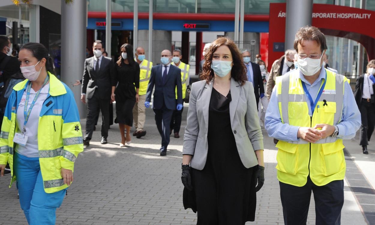 La presidenta de la Comunidad de Madrid, Isabel Díaz Ayuso, asiste al acto de clausura del hospital de Ifema del 1 de mayo de 2020. EP