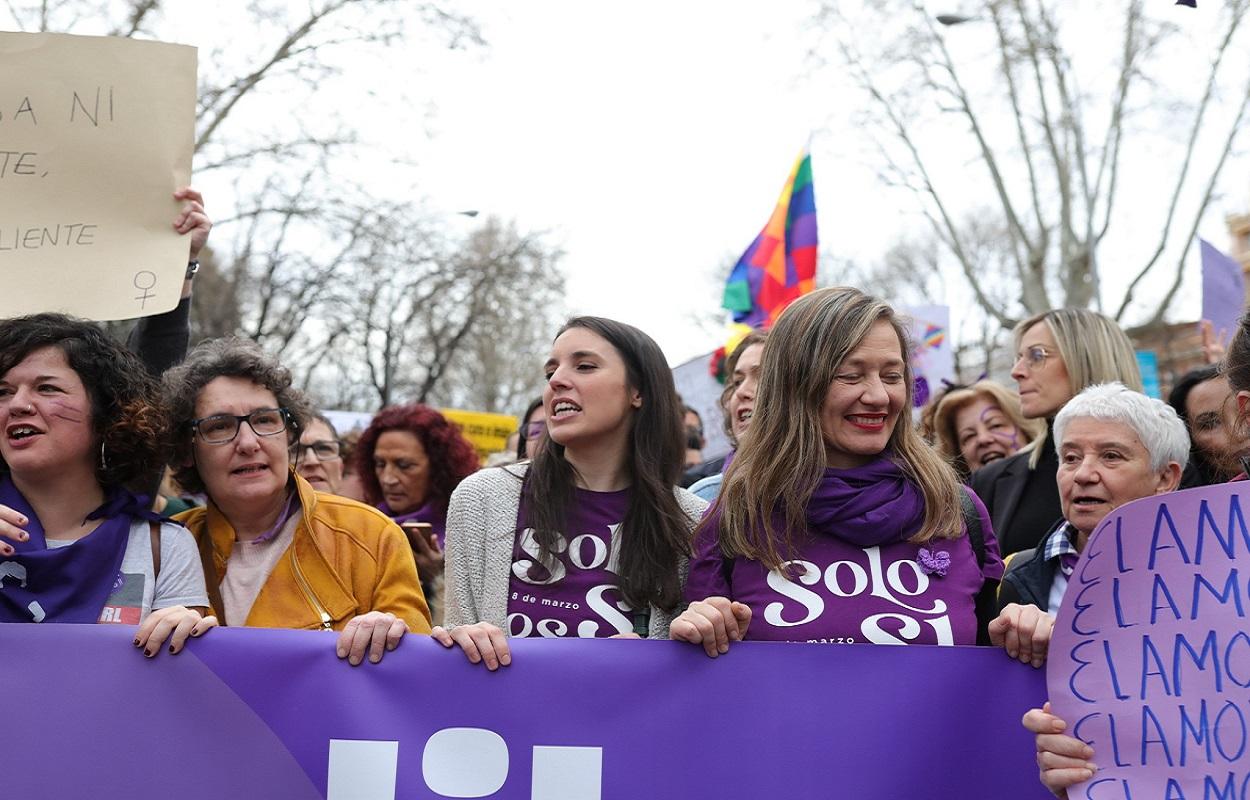 La ministra de Igualdad, Irene Montero, lidera la manifestación del 8M 2020