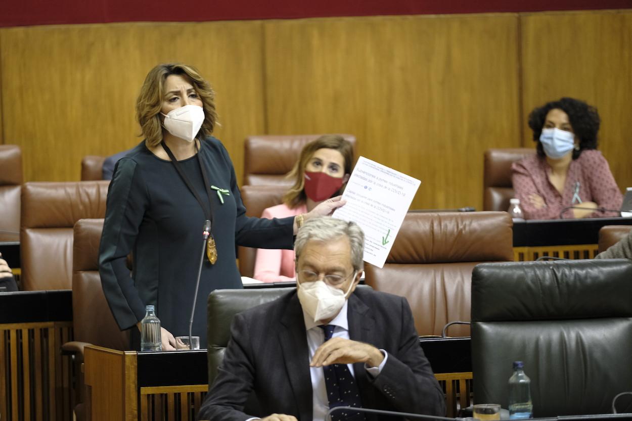 Susana Díaz, en la sesión de control al Gobierno.