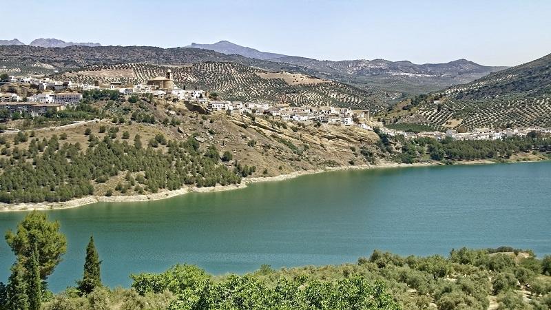 iznajar dia andalucia