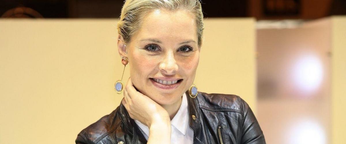 El emotivo adiós de Soraya Arnelas a su "amigo" Fernández Vara: "Extremadura te llora"