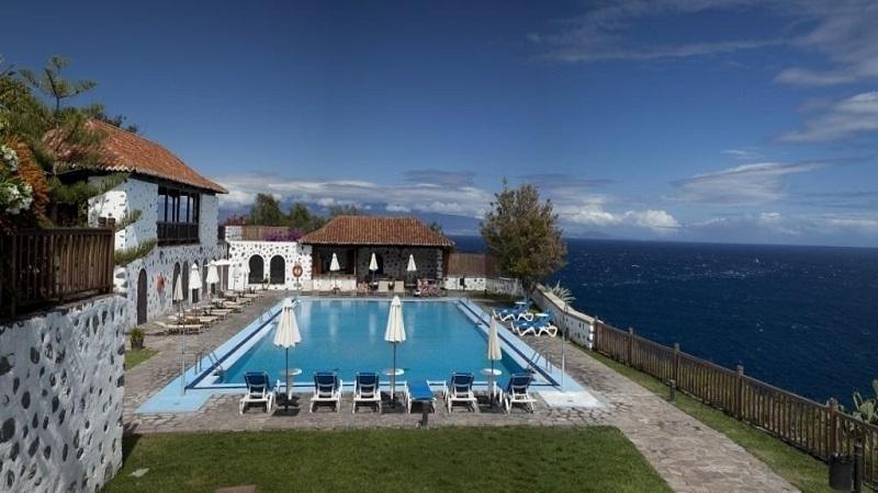 parador la gomera mascotas