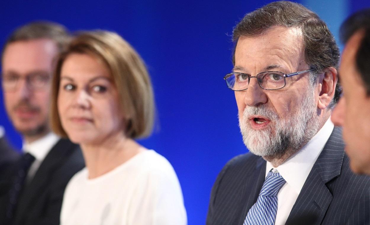 Mariano Rajoy y María Dolores de Cospedal en un acto del partido en 2018. EP