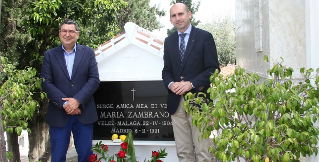 El PSOE rechaza que la estación de Málaga pierda el nombre de "María Zambrano"